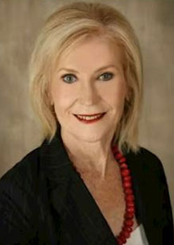 Headshot Roxie Williams Cluck